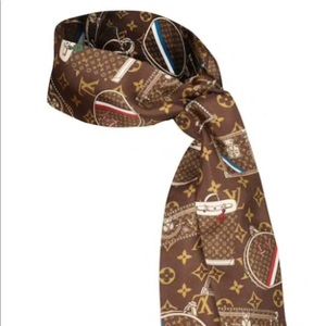 Louis Vuitton "Trunks Monogram Bandeau" scarf